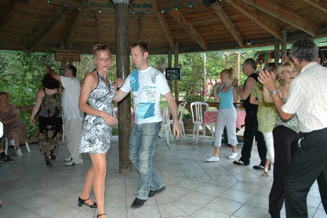 min 2007 06 10 guinguettemp 213